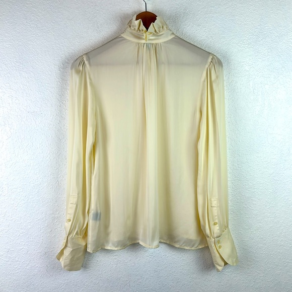 Lauren Ralph Lauren ruffle neck 💯 cream silk blouse button top 12 petite - Picture 6 of 7